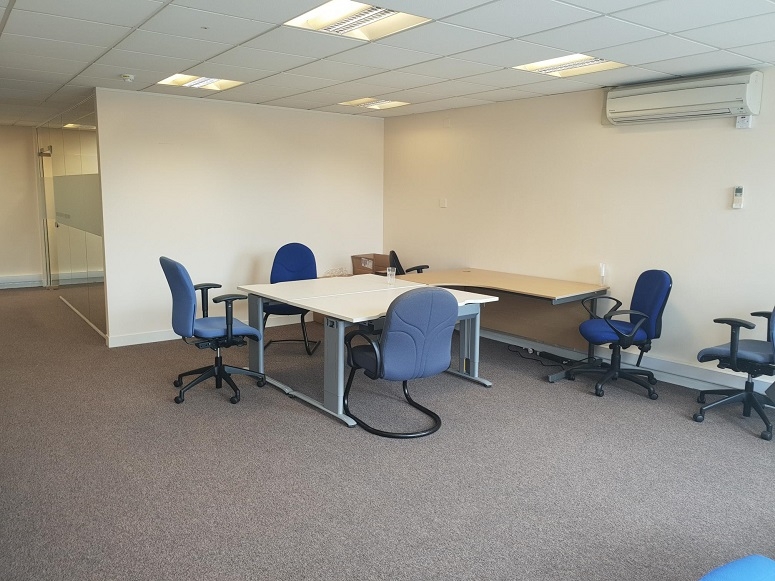 1st and 2nd Floor Offices, 252 High Street, Guildford, Surrey, GU1 3JG