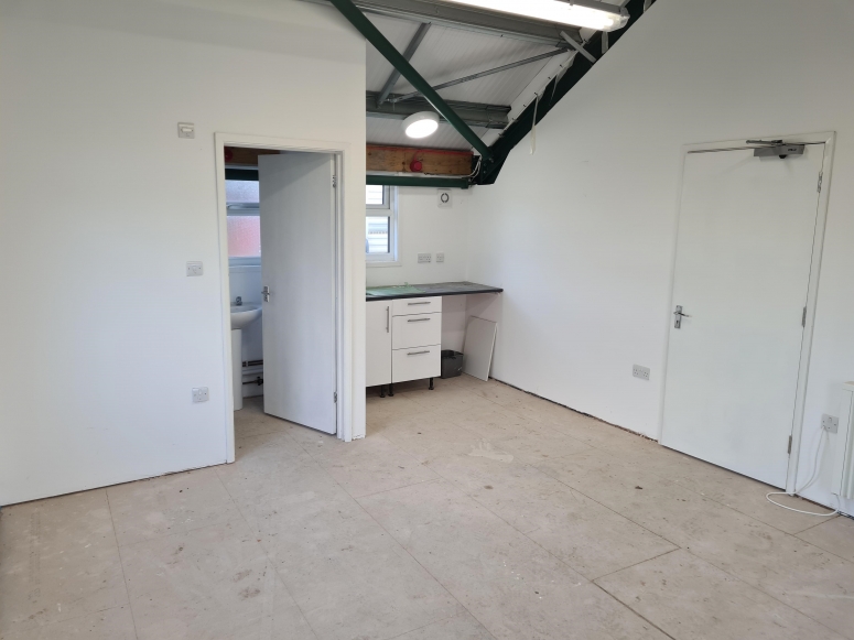 Unit 6A, Openview Farm, Epsom Road, West Horsley, Guildford KT24 6AP